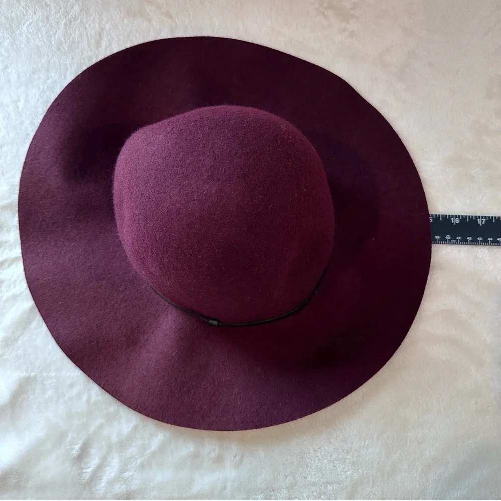 100% Wool Wide Brim Burgundy Wine Red Target Round Floppy Hat Thin Black Belt